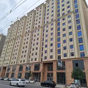 1-комн. квартира, 8 этаж, 52 м², шохмансур