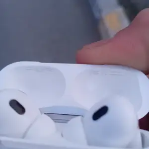 Наушники AirPods Pro