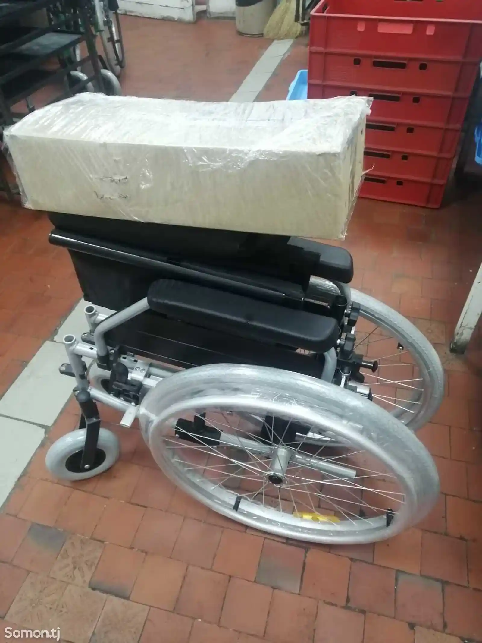 Инвалидная коляска-13