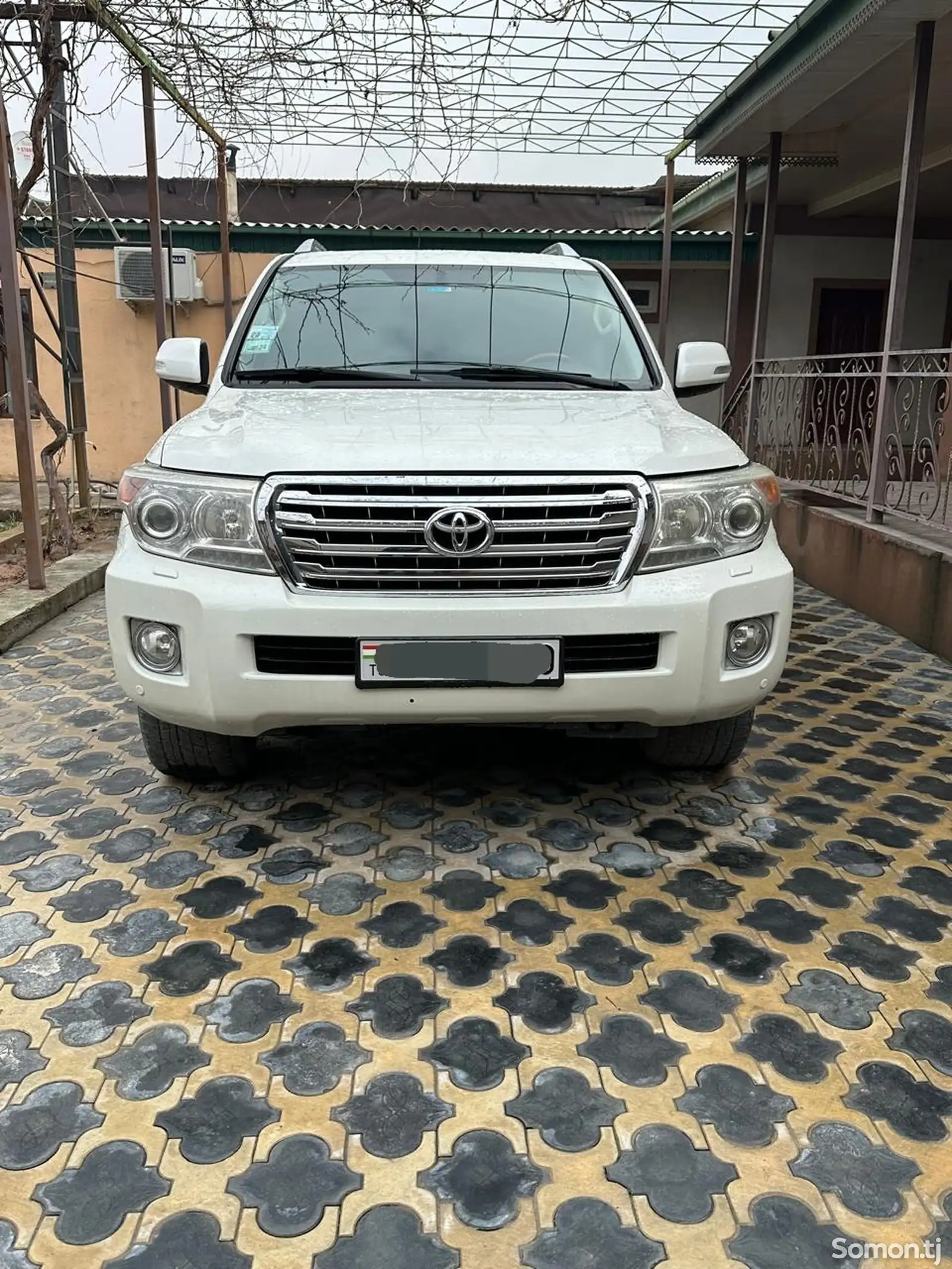 Toyota Land Cruiser, 2015-1