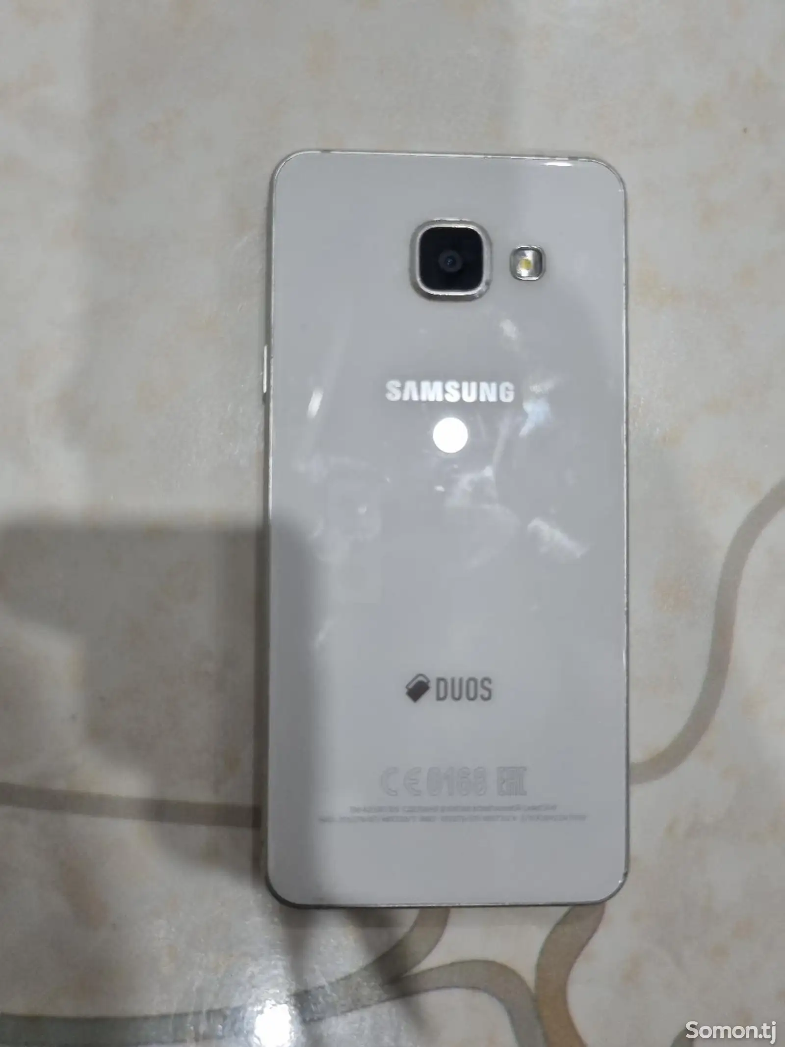 Samsung Galaxy A3-1