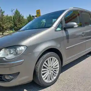 Volkswagen Touran, 2007