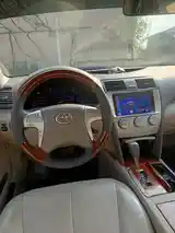 Toyota Camry, 2010-3