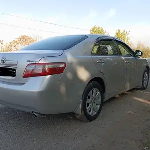 Toyota Camry, 2009