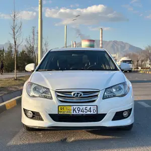 Hyundai Avante, 2010