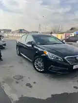 Hyundai Sonata, 2015-4