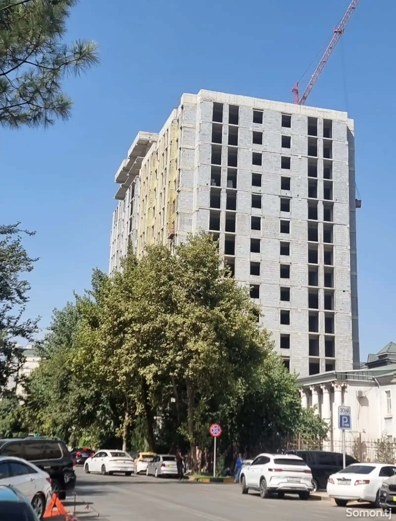 3-комн. квартира, 13 этаж, 126 м², Шохмансур-1