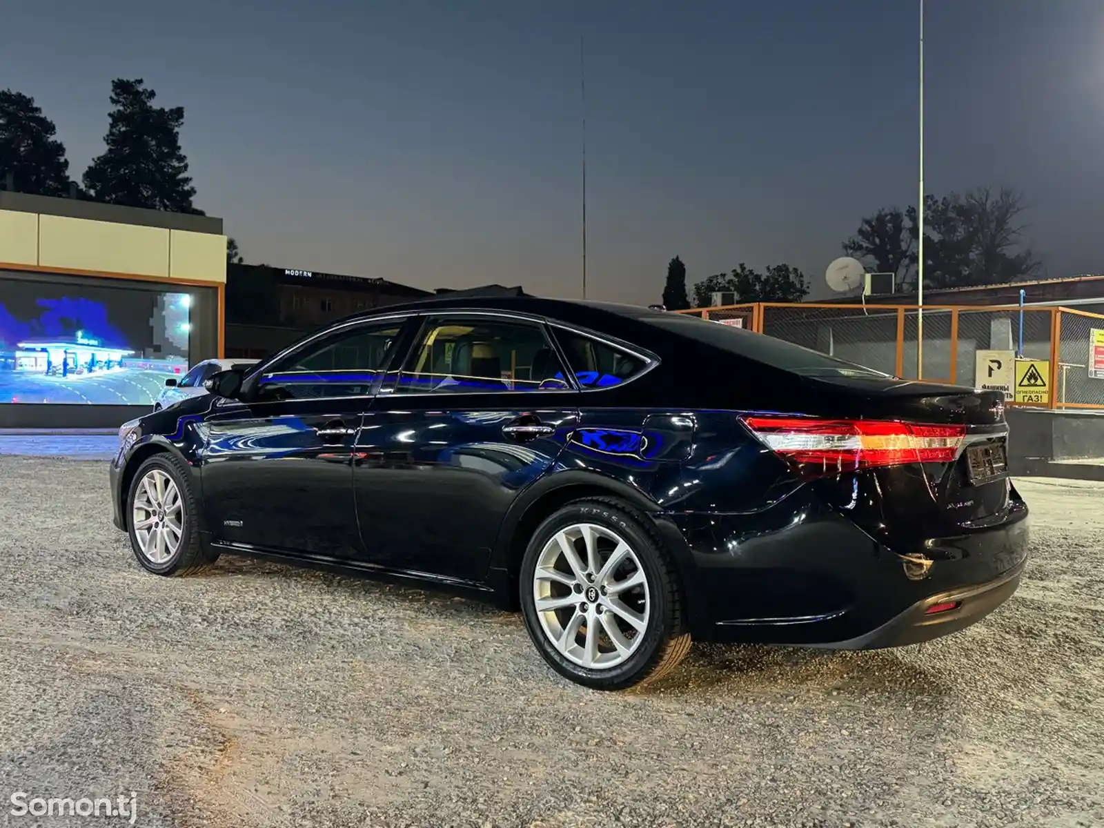 Toyota Avalon, 2015-4