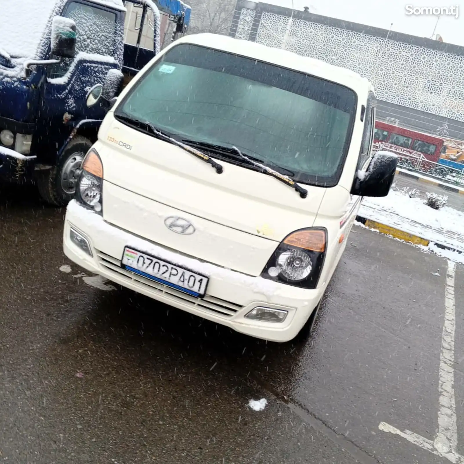 Бортовой автомобиль Hyundai Porter, 2015-1