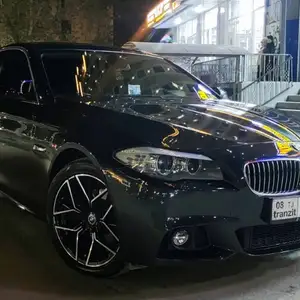 BMW 5 series, 2011