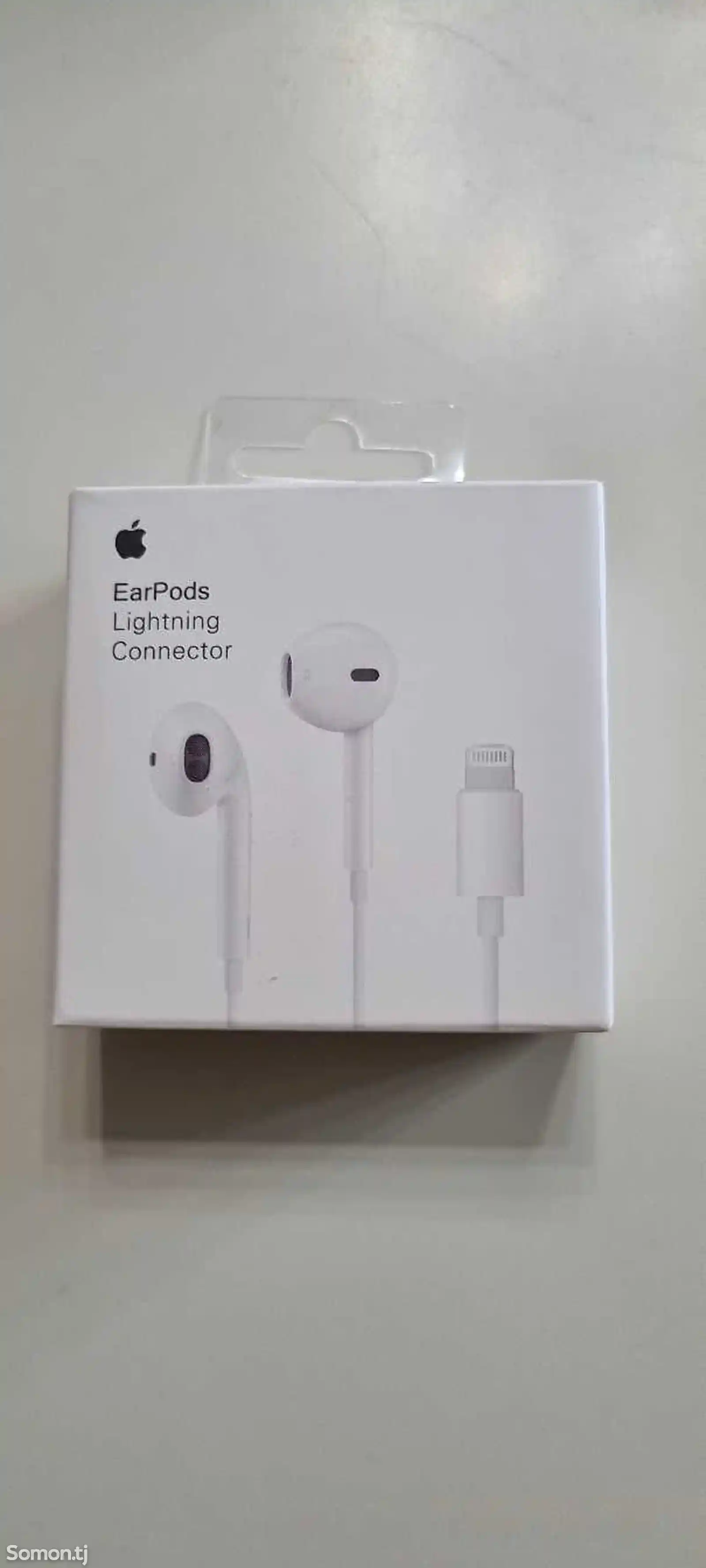 Беспроводные наушники Apple EarPods Lightning-1