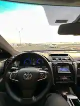 Toyota Camry, 2015-12