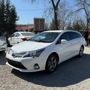 Toyota Avensis, 2015