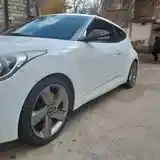 Hyundai Veloster, 2011-4