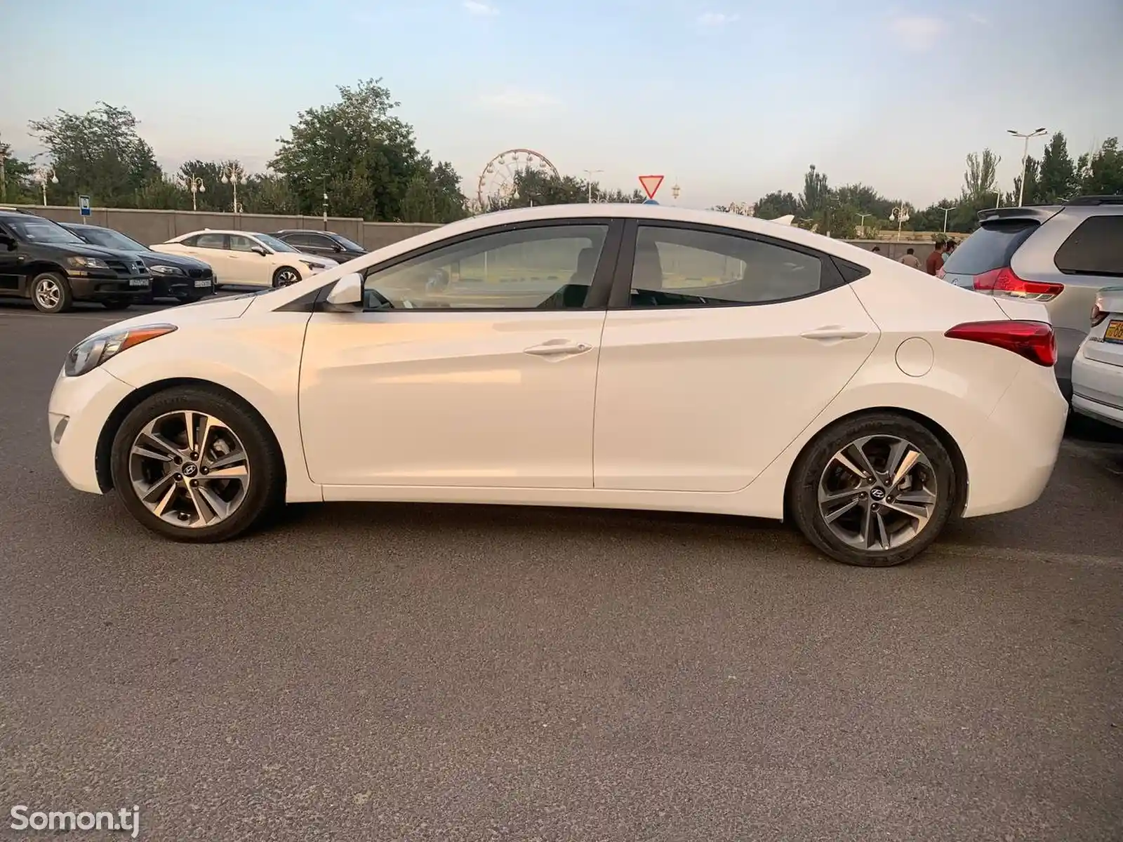 Hyundai Elantra, 2012-3