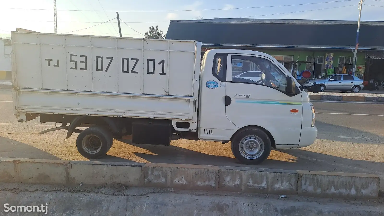 Бортовой автомобиль Hyundai Porter, 2010-1