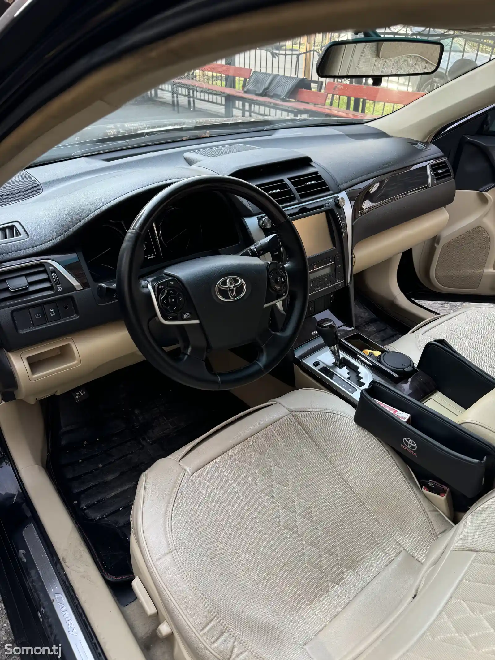 Toyota Camry, 2016-4