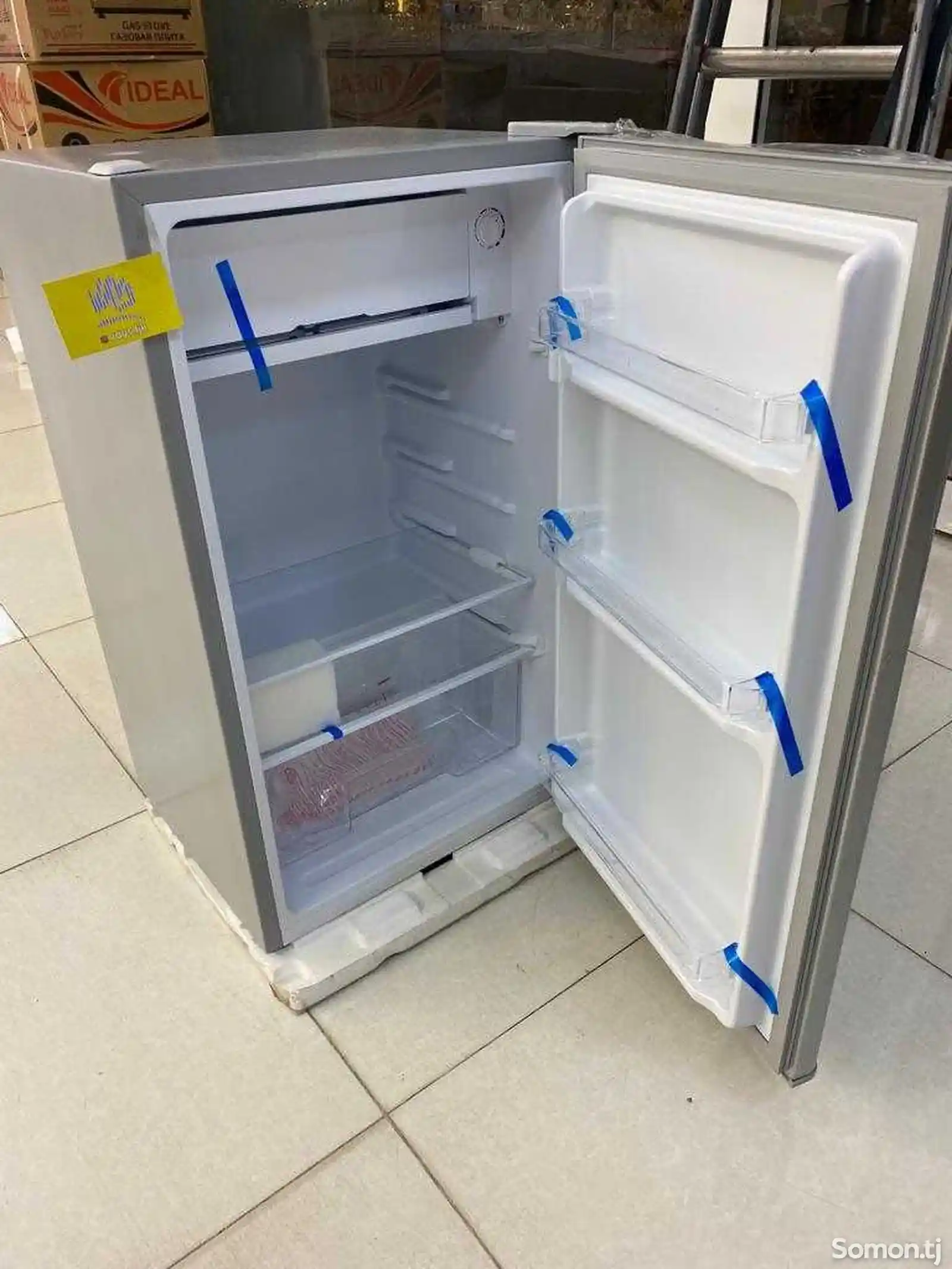 Холодильник blesk-4