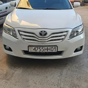 Toyota Camry, 2011