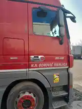 Бортовой грузовик Mercedes benz Actros-2