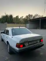 Mercedes-Benz W124, 1987-5