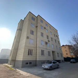 2-комн. квартира, 5 этаж, 70 м², 31 мкр, Дустии Халкхо