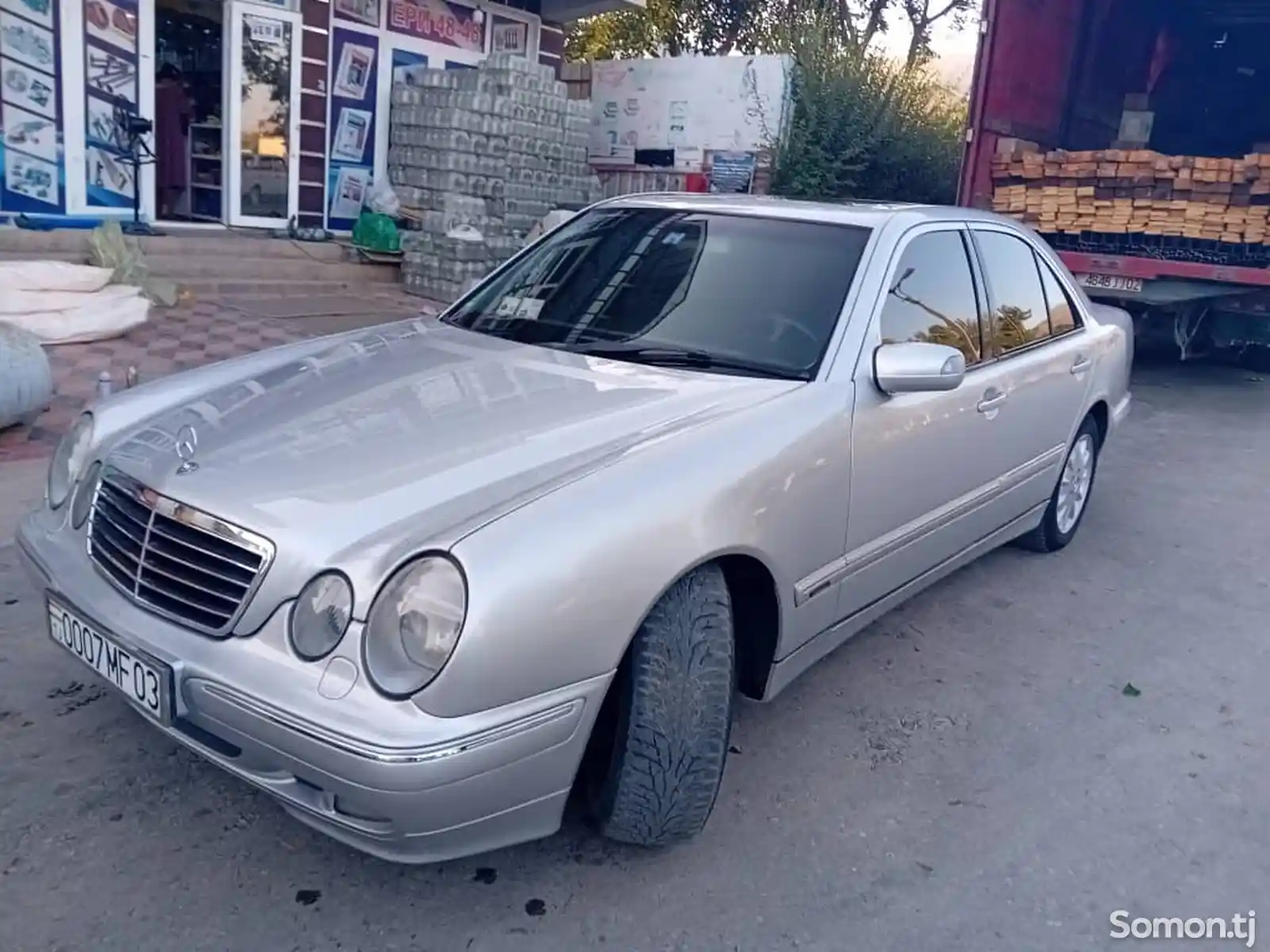 Mercedes-Benz E class, 2001-5