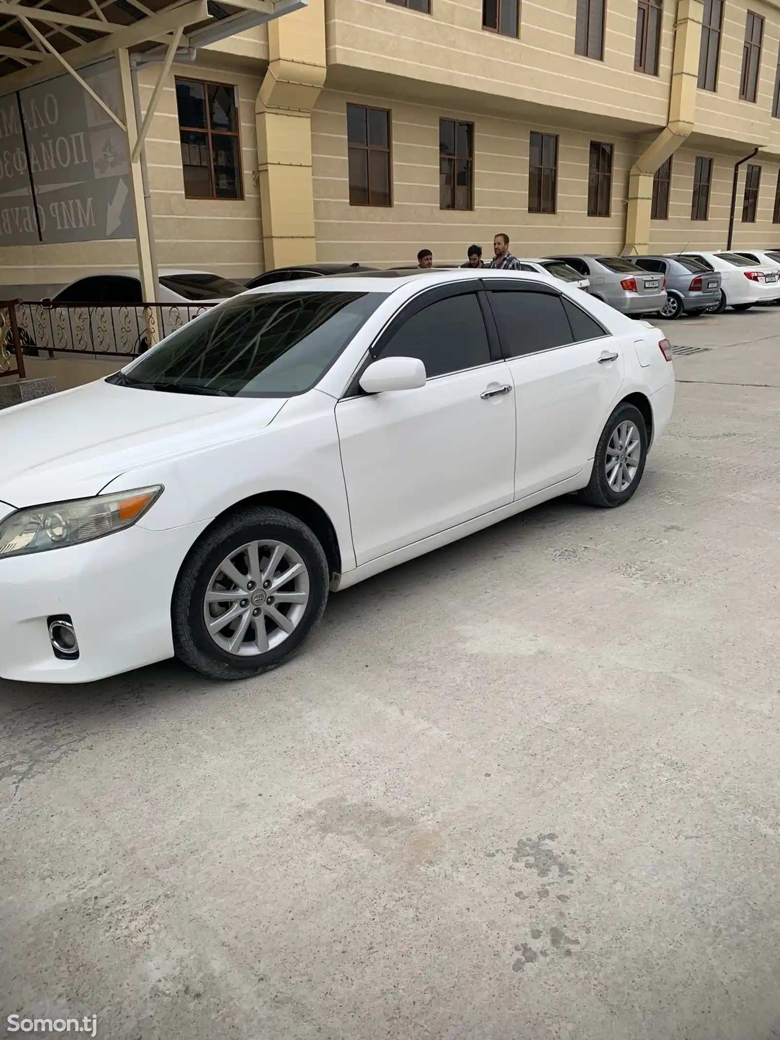 Toyota Camry, 2011-1