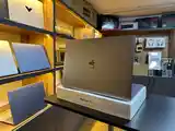 Ноутбук Apple MacBook Pro-4