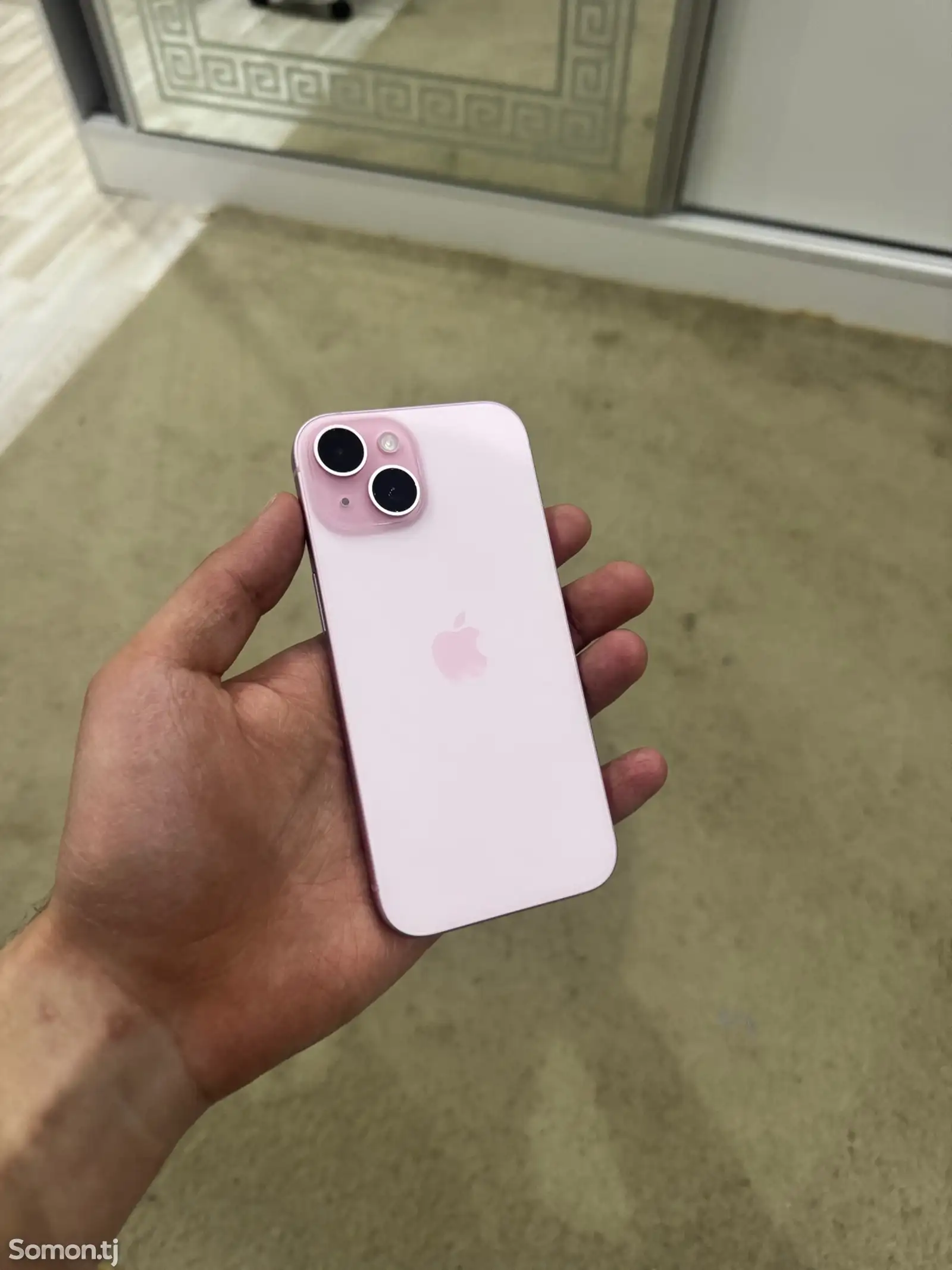 Apple iPhone 15, 128 gb, Pink-1