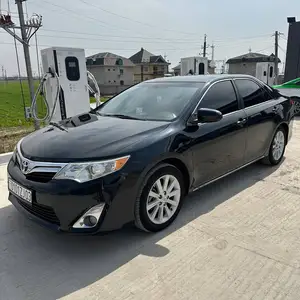 Toyota Camry, 2013