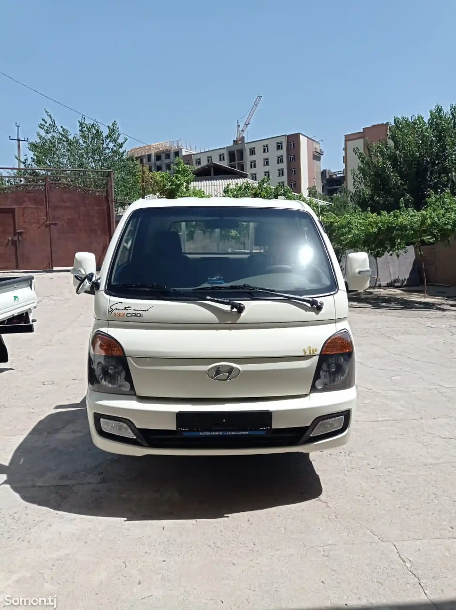 Бортовой автомобиль Hyundai Porter 2, 2016-3