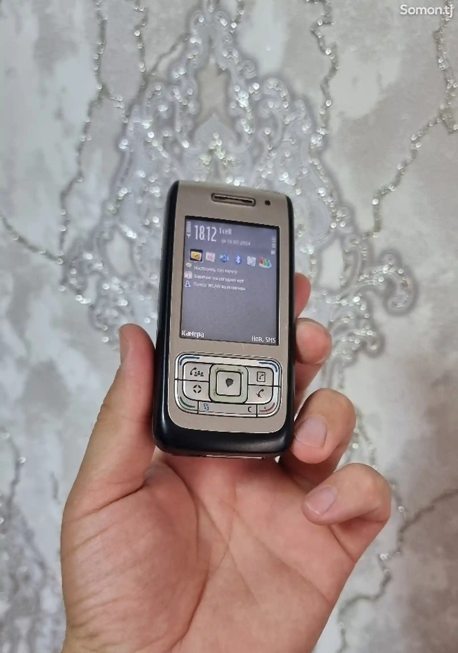 Nokia E65-1