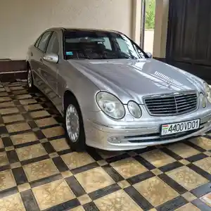 Mercedes-Benz E class, 2004