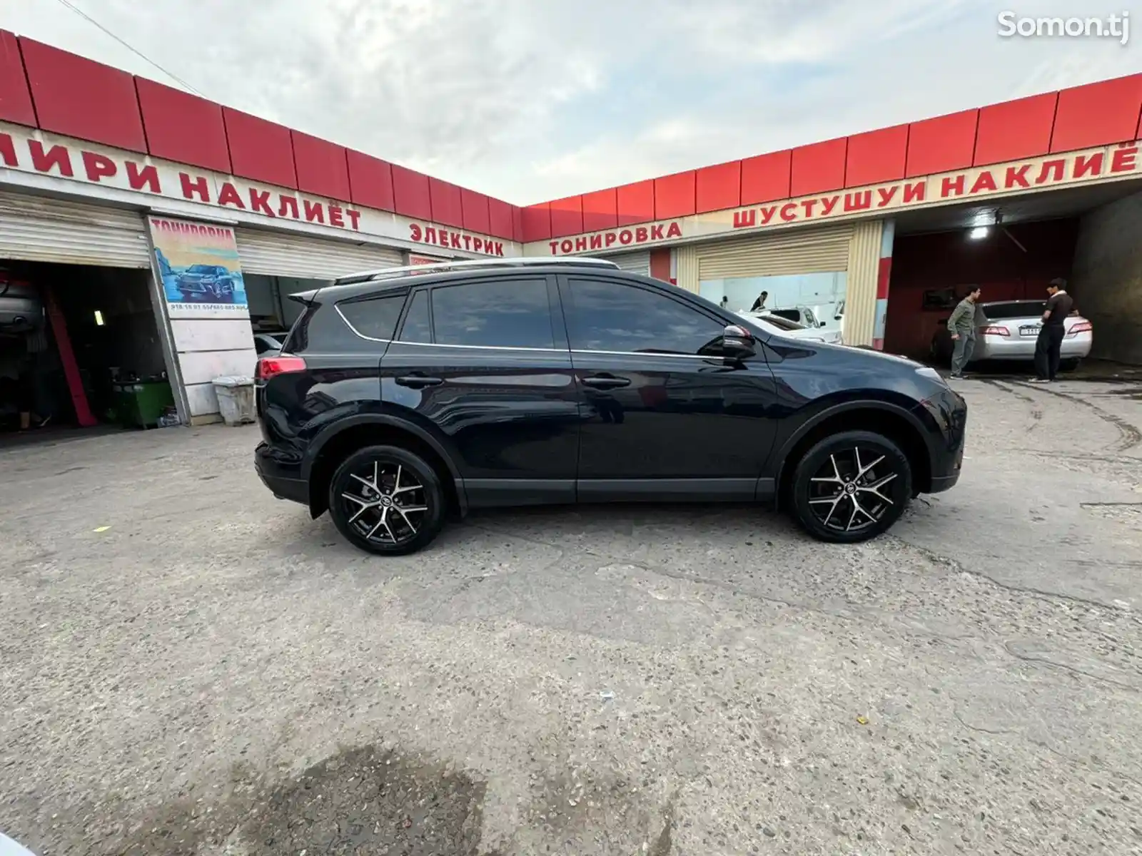 Toyota RAV 4, 2018-4