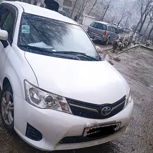 Toyota Fielder, 2013