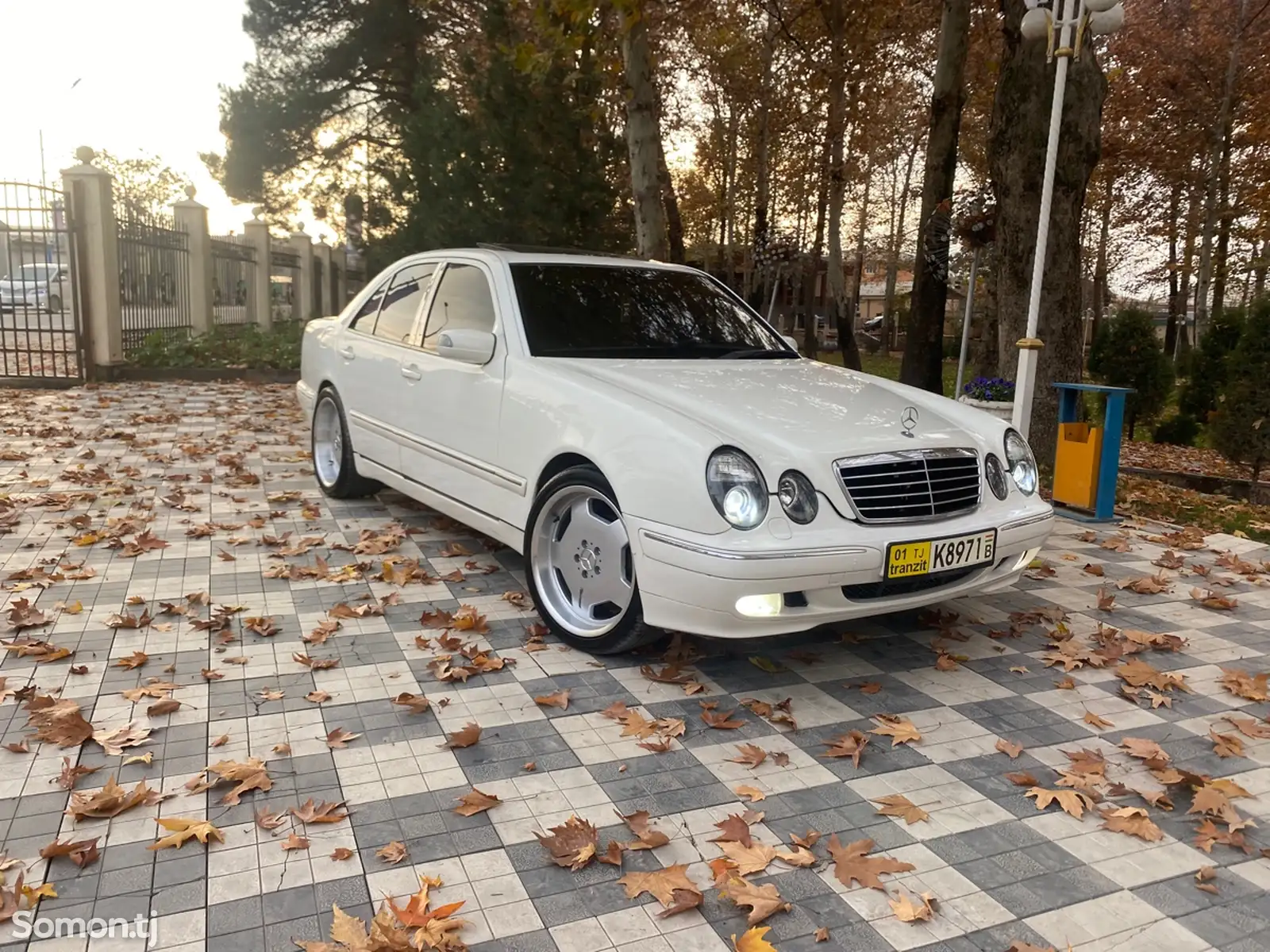 Mercedes-Benz E class, 2001-1