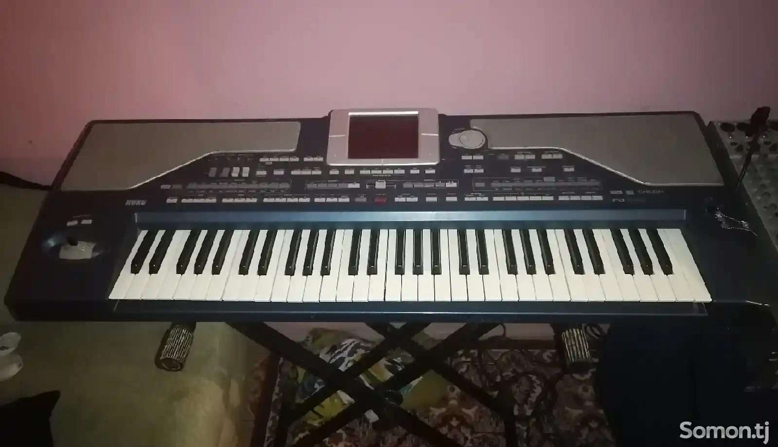 Синтезатор KORG Pa800-1