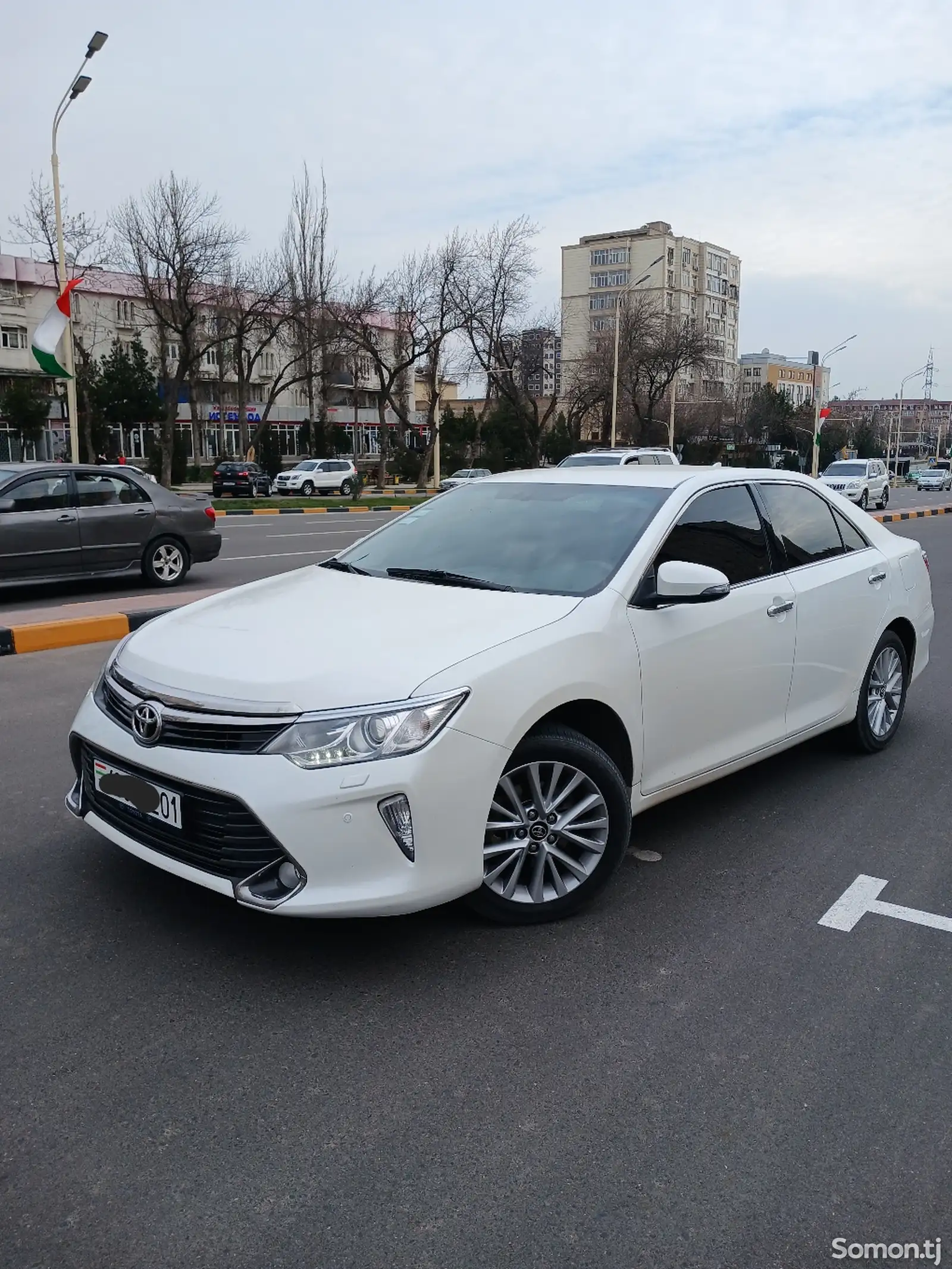 Toyota Camry, 2016-1