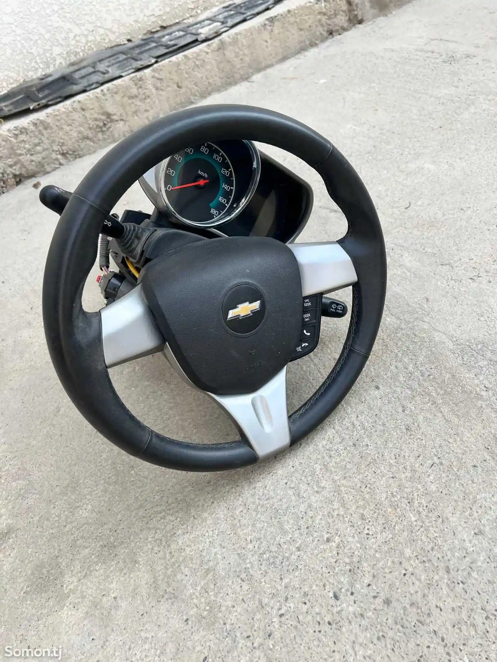 Руль от Chevrolet Spark-7