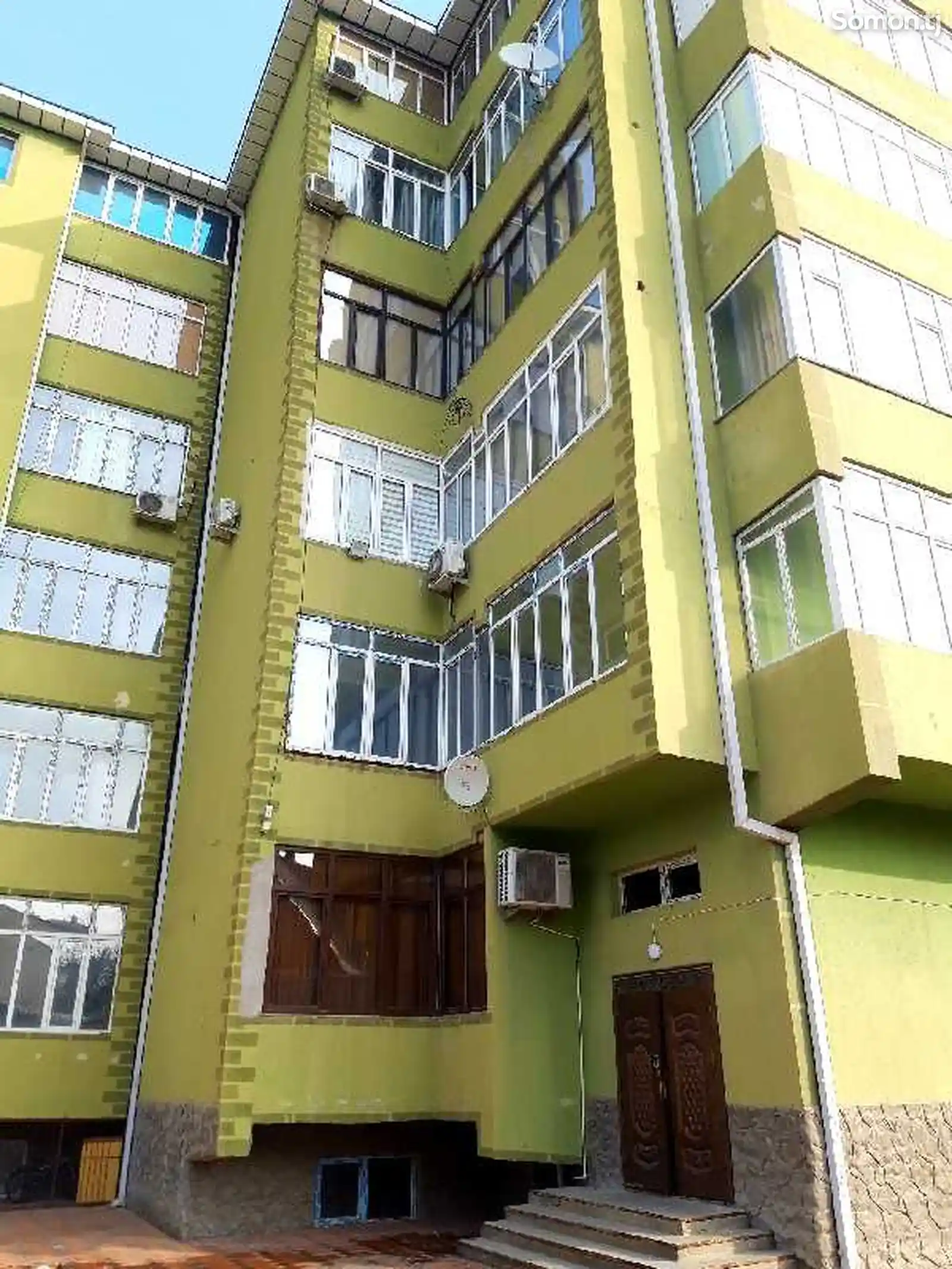 3-комн. квартира, 2 этаж, 205 м², Бахор-1