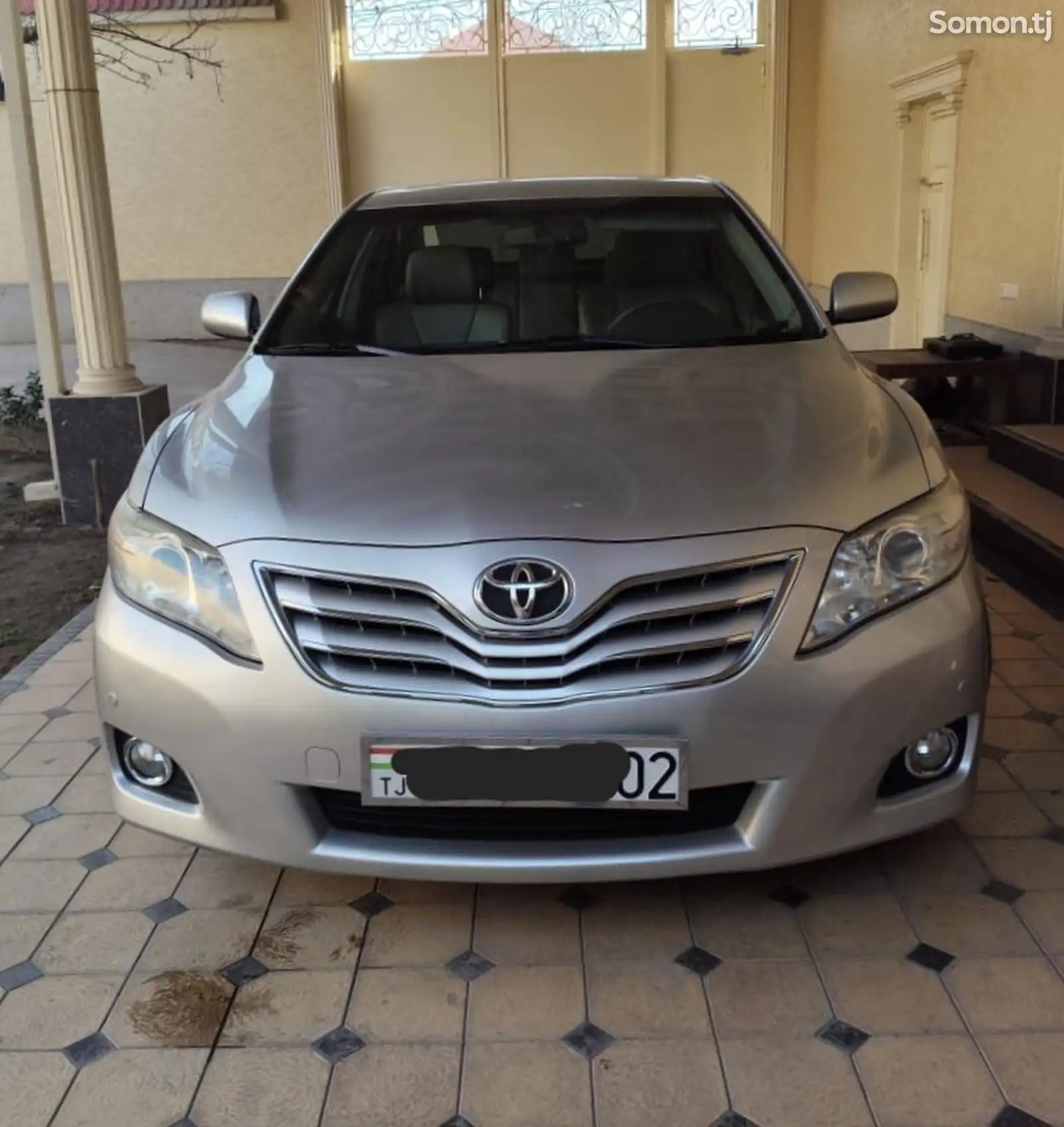 Toyota Camry, 2010-1