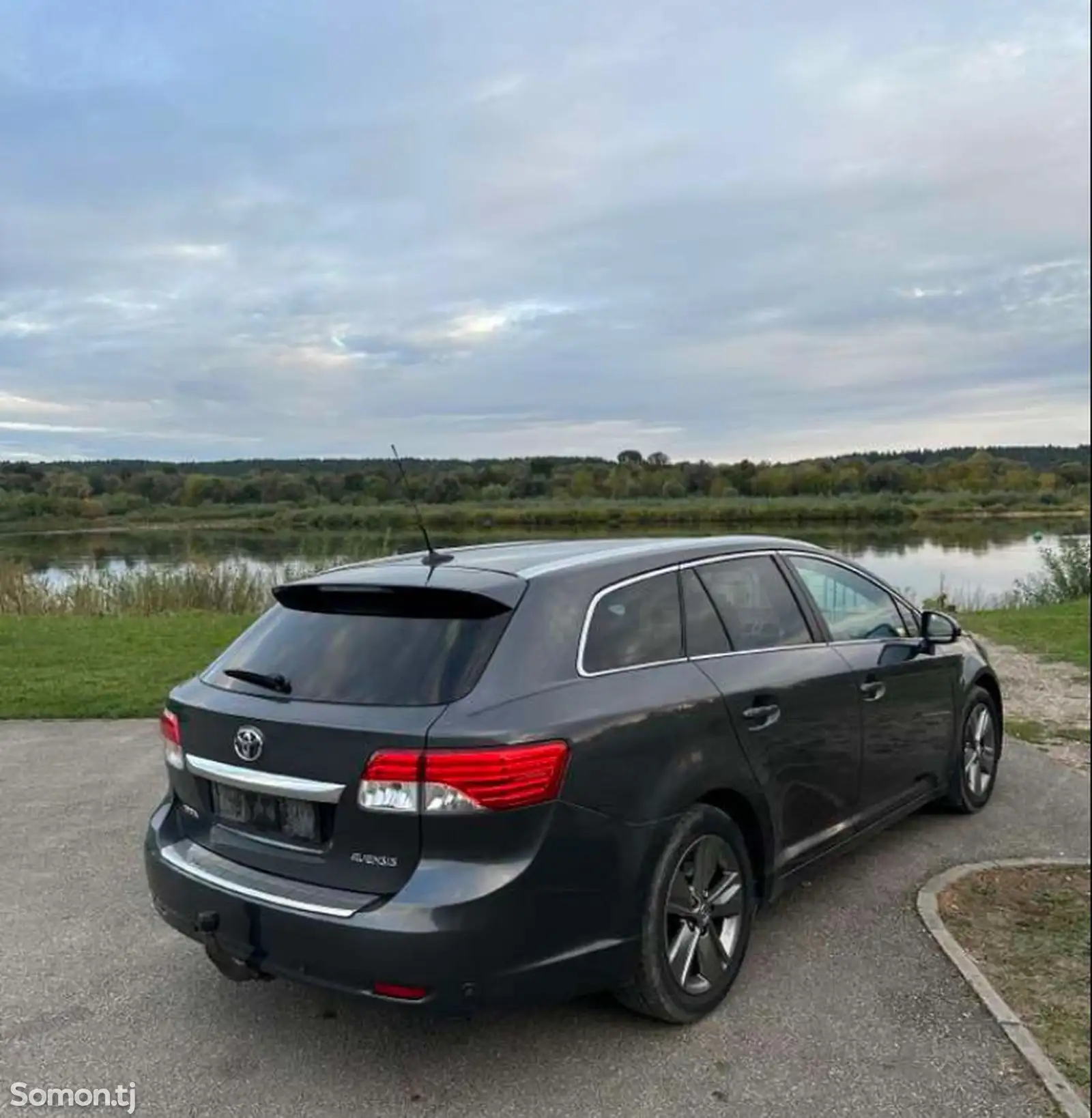 Toyota Avensis, 2016-10