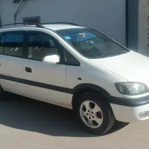 Opel Zafira, 2000