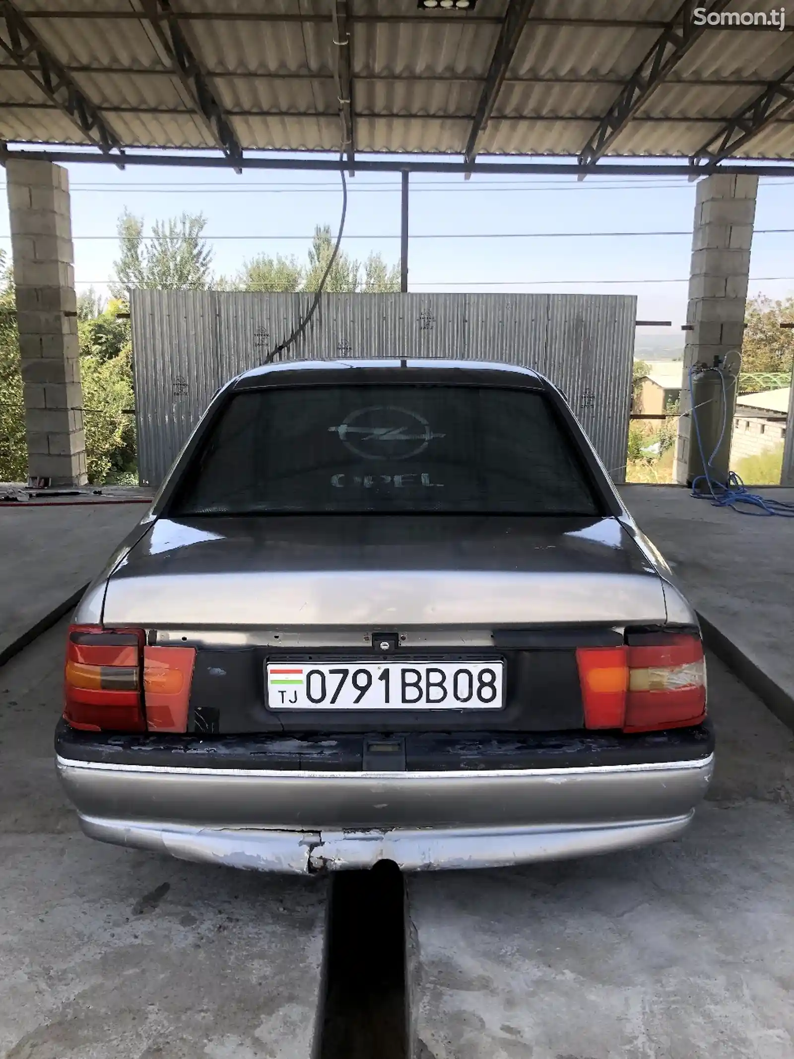 Opel Vectra A, 1995-6