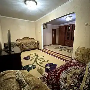 4-комн. квартира, 5 этаж, 84 м², Сино