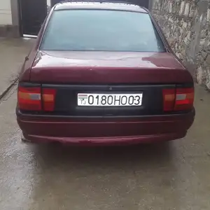 Opel Vectra A, 1995