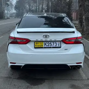 Toyota Camry, 2019