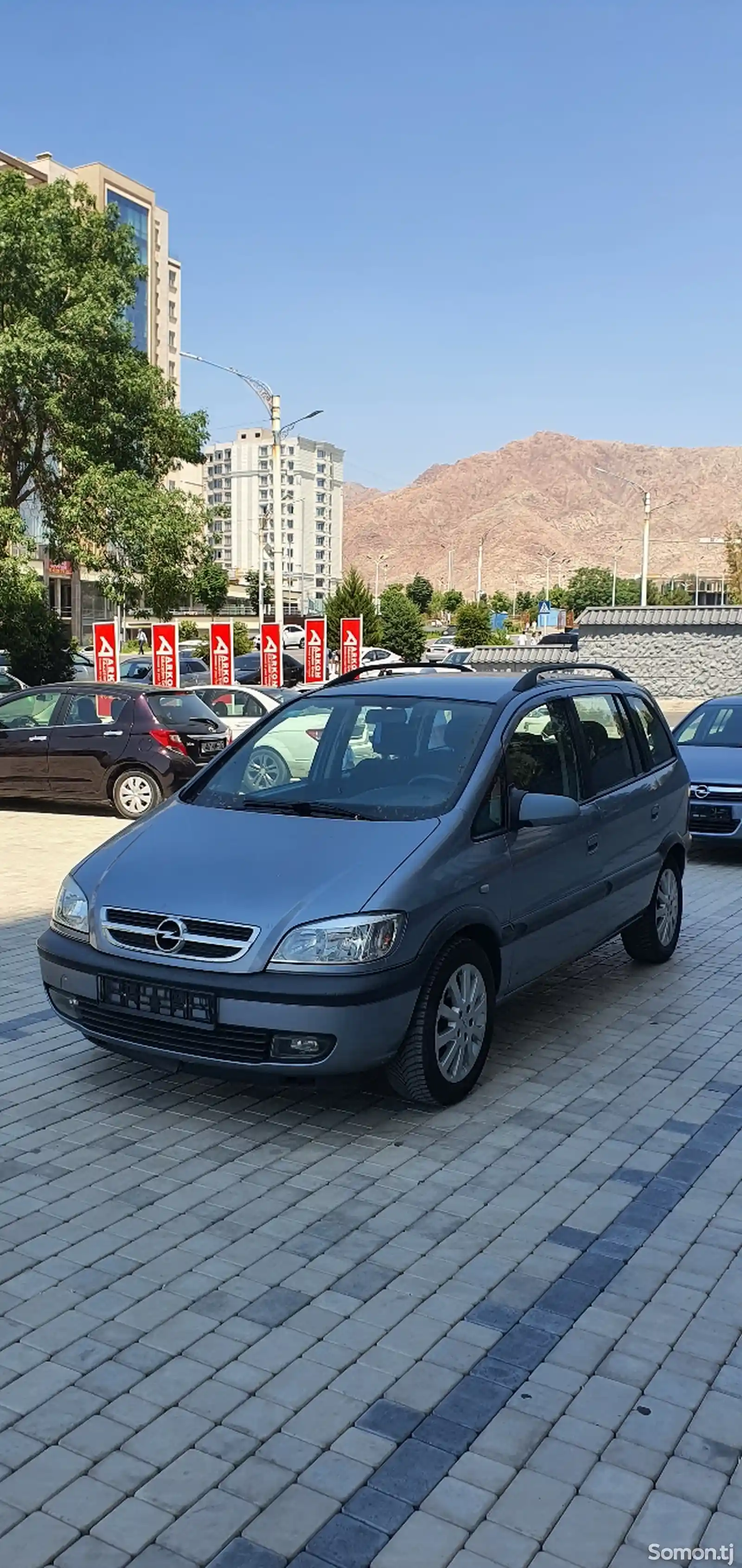 Opel Zafira, 2003-2