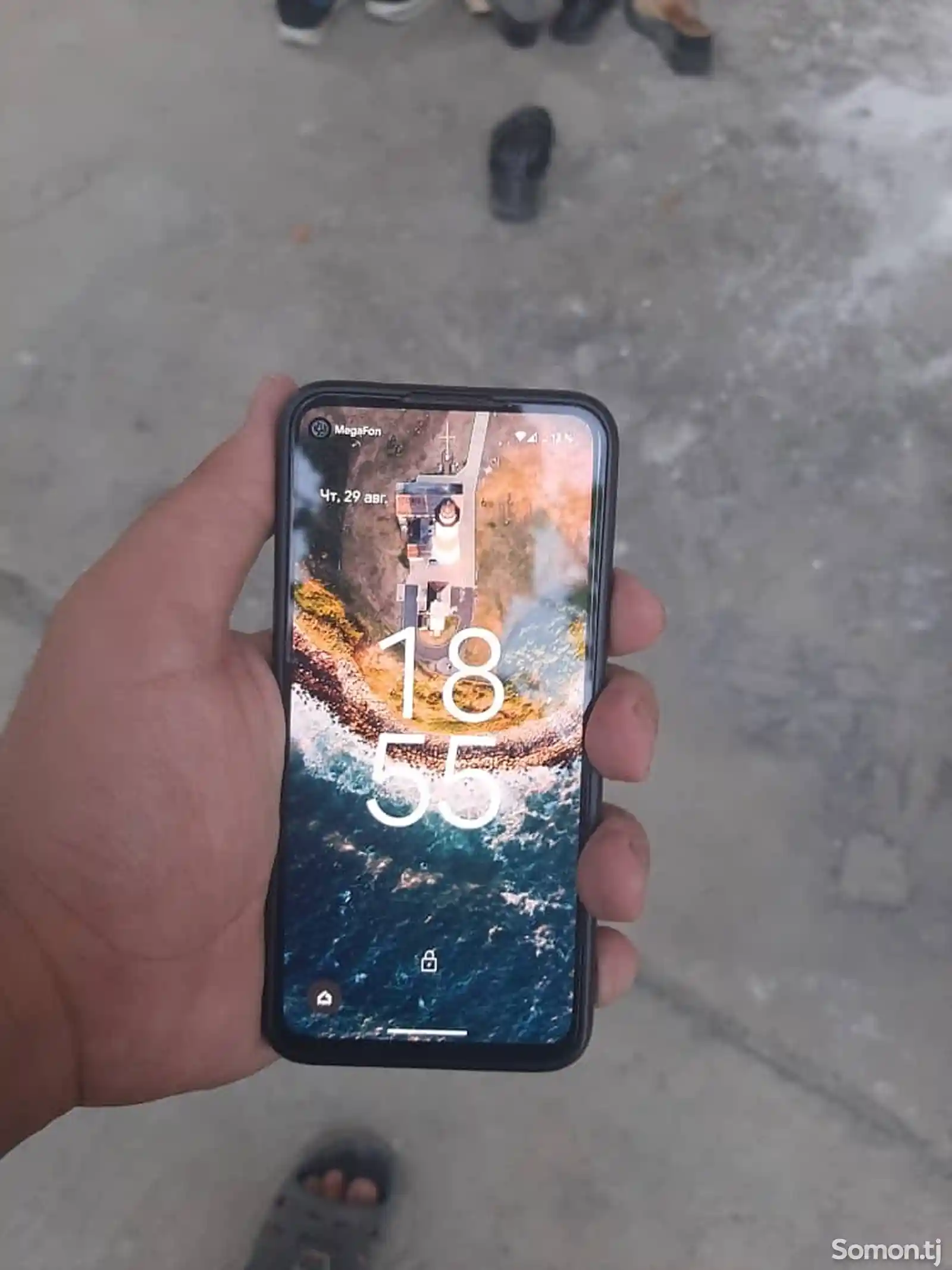 Google Pixel 4a-1